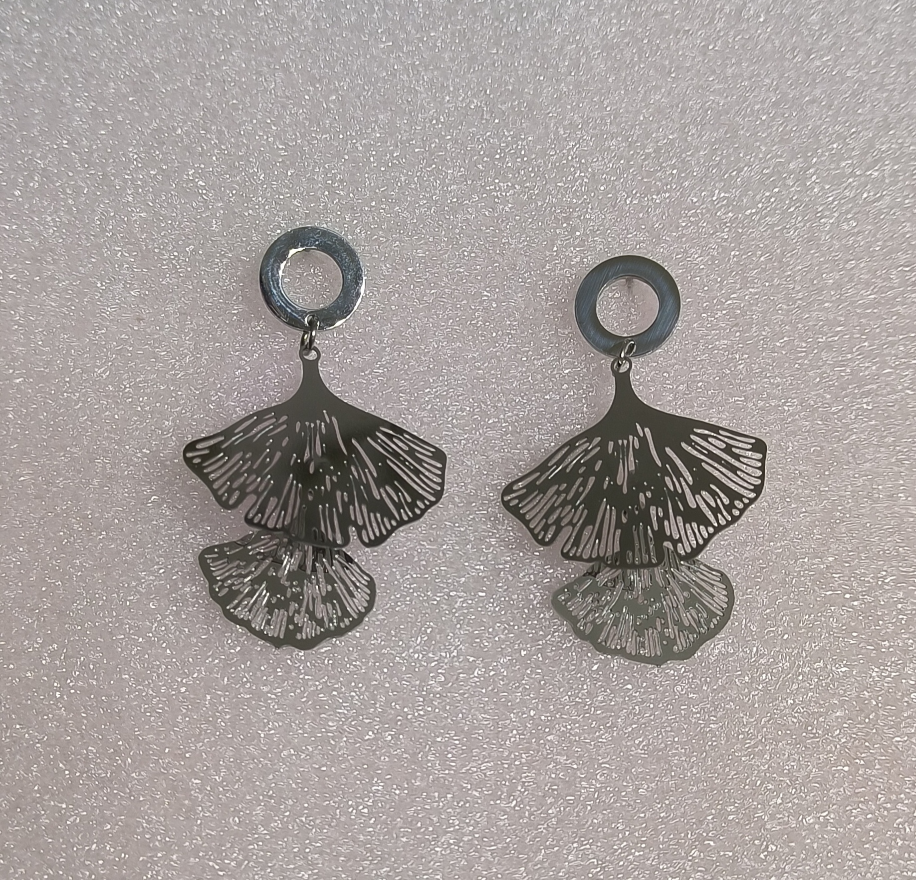Pendientes Largos Hojas Ginkgo.