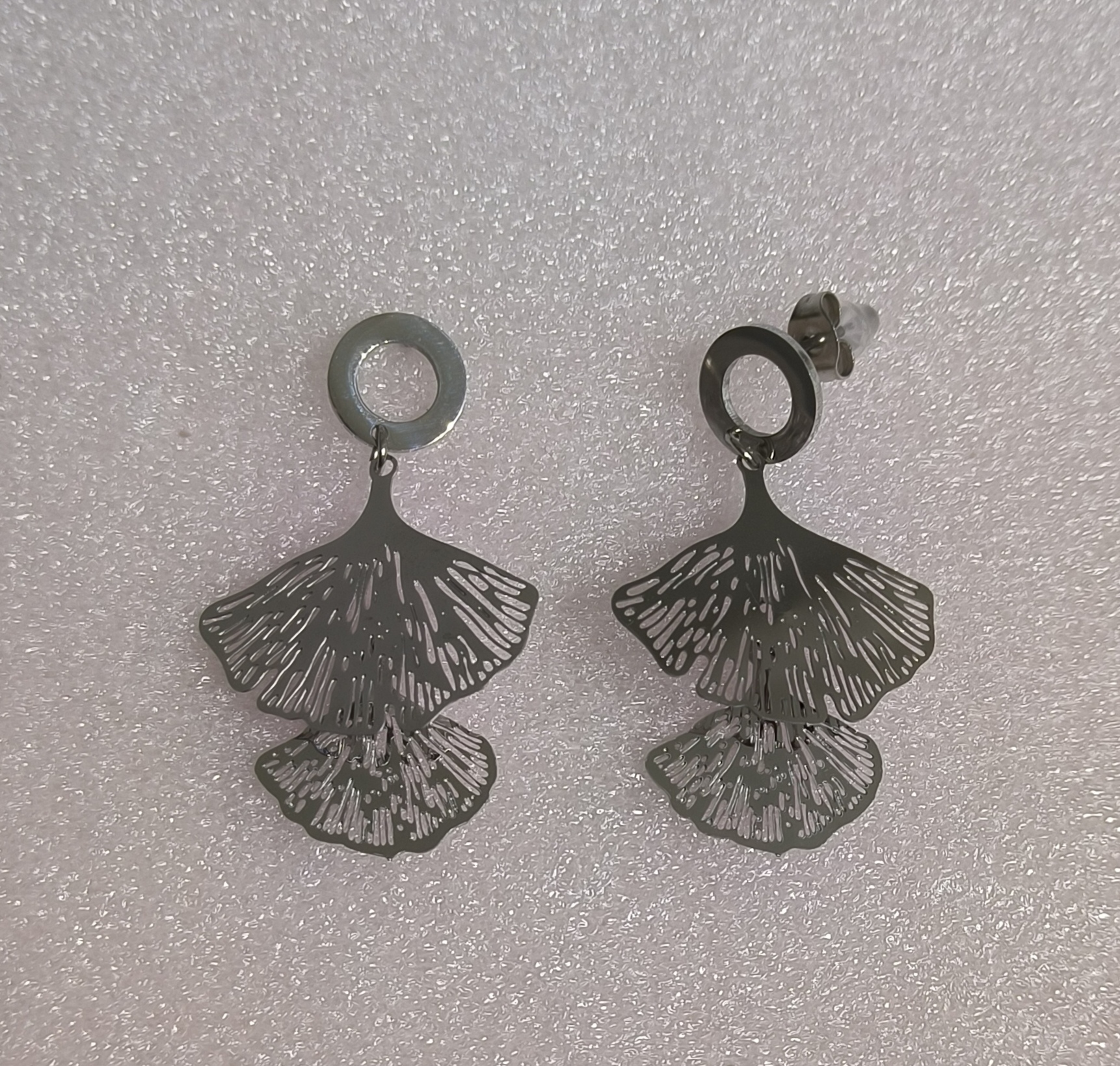 Pendientes Largos Hojas Ginkgo.