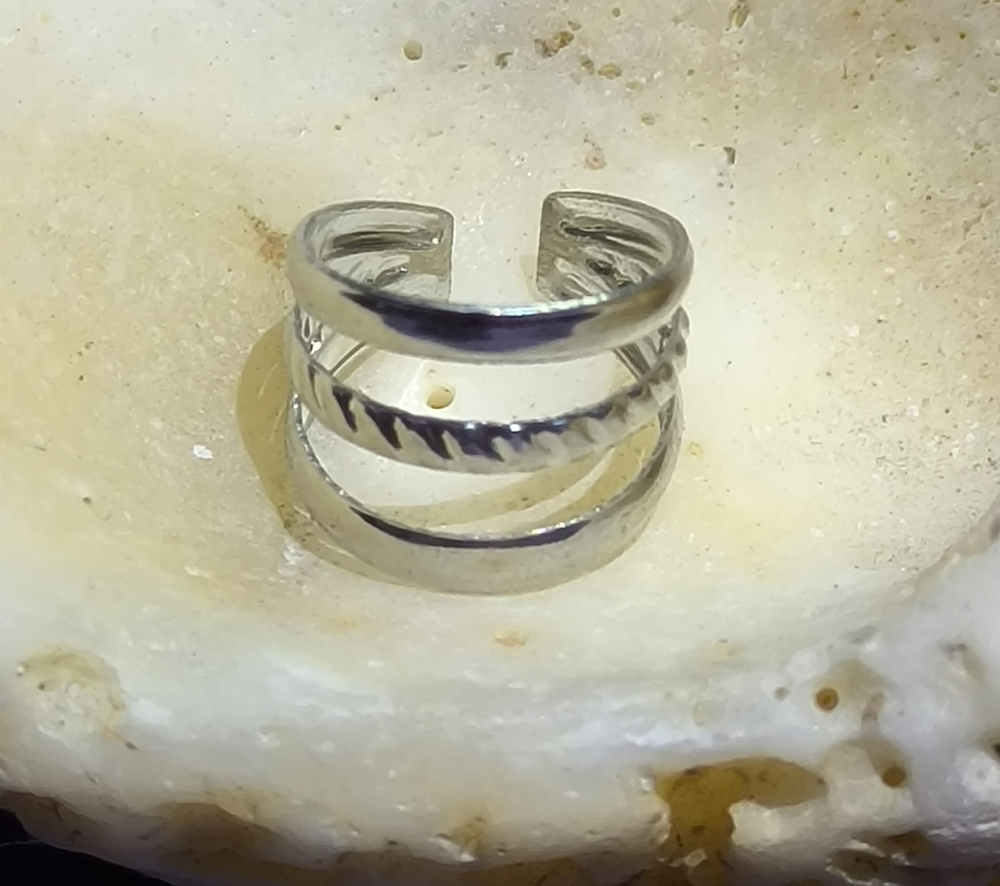 Ear Cuff tres líneas