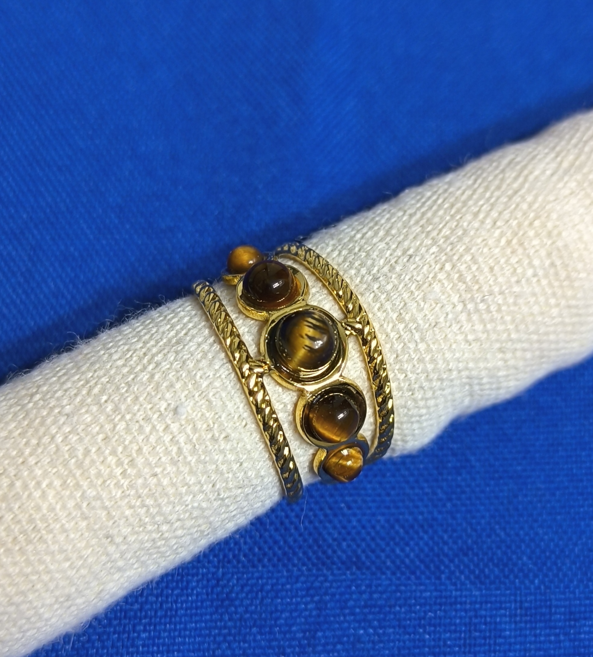 Anillo piedra Ojo de Tigre y Malaquita.