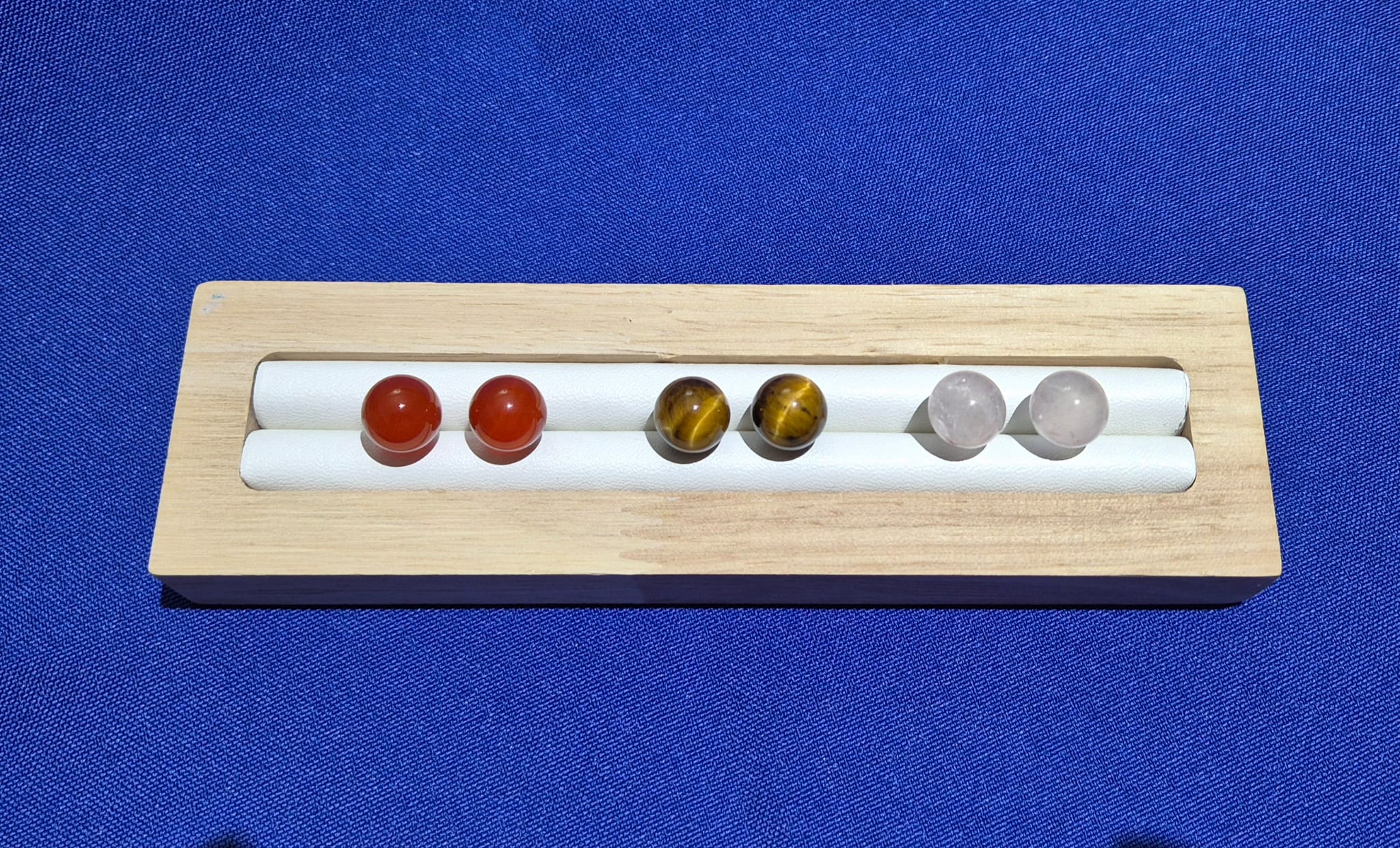 Pendientes Cuarzo rosa, Ágata roja y Ojo de Tigre.