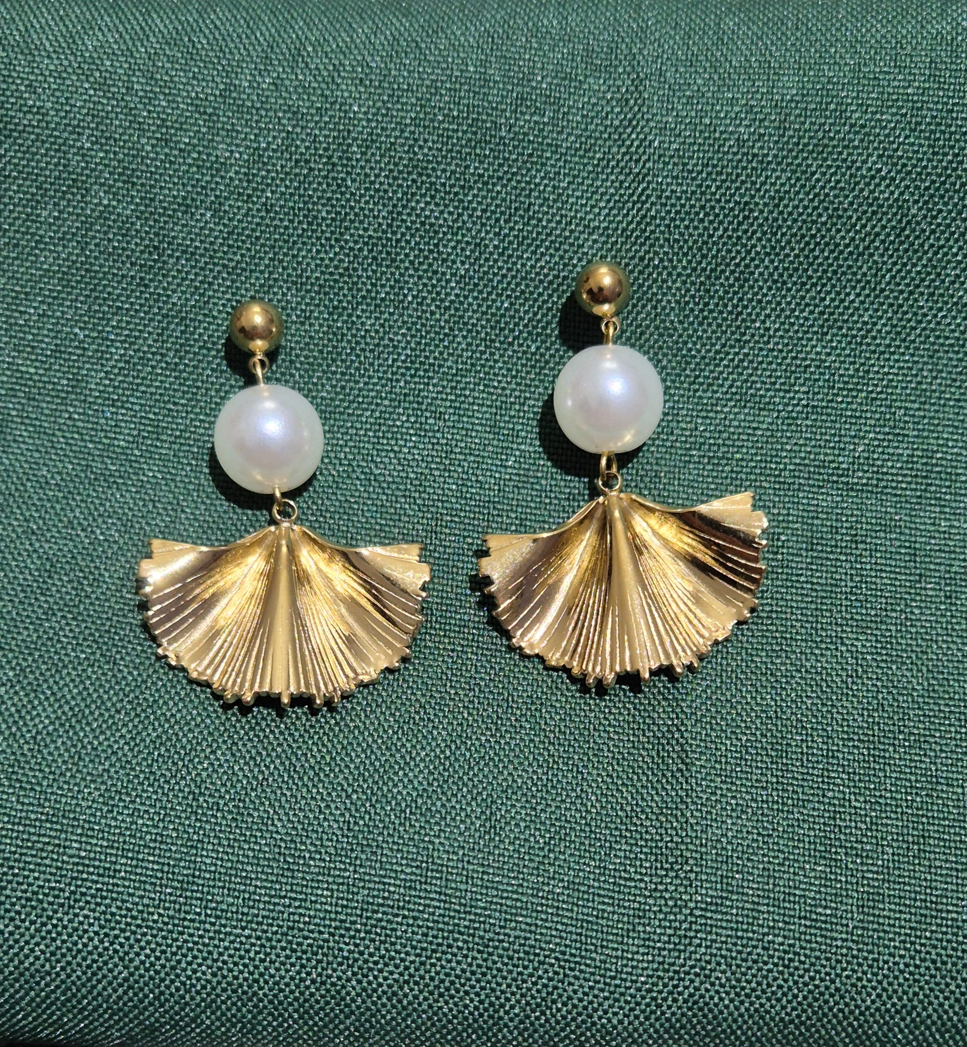 Pendientes Hoja Ginkgo y perla.
