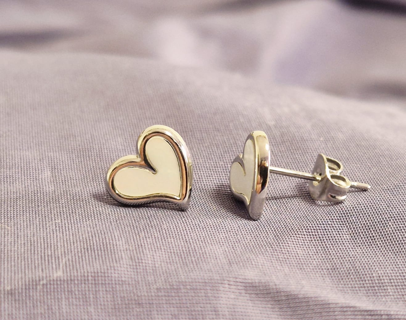 Pendientes Corazón Nacarado.