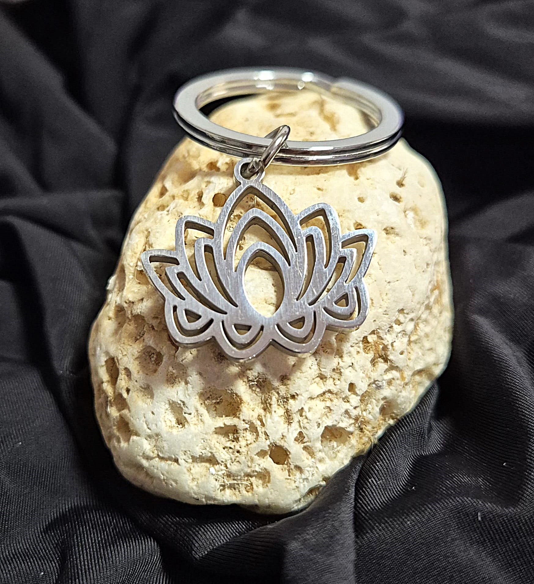 Llavero flor de Loto.