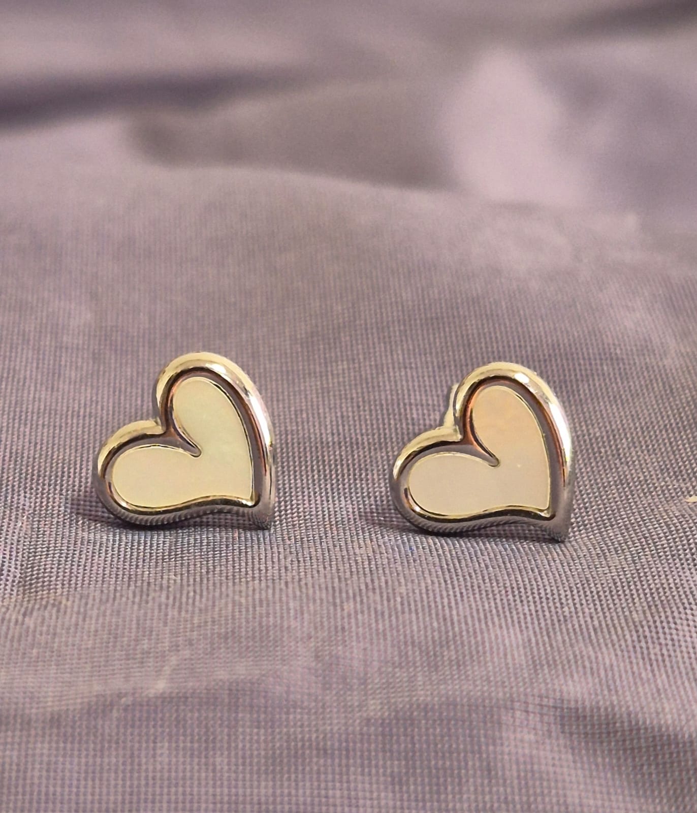 Pendientes Corazón Nacarado.