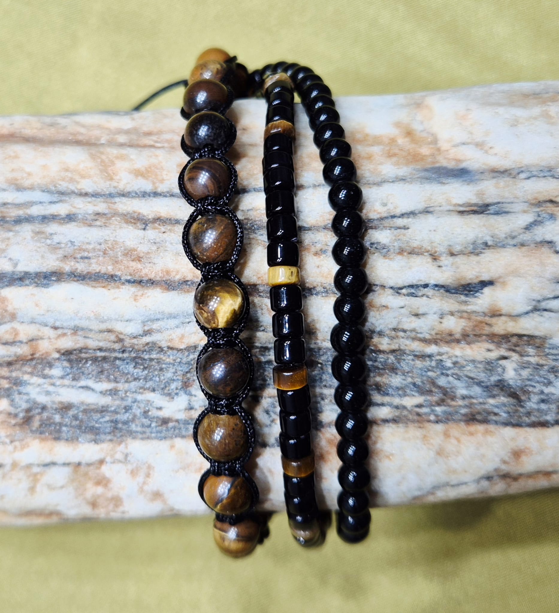 Pulsera Hombre Hilo Triple, Ojo de Tigre, Ónix