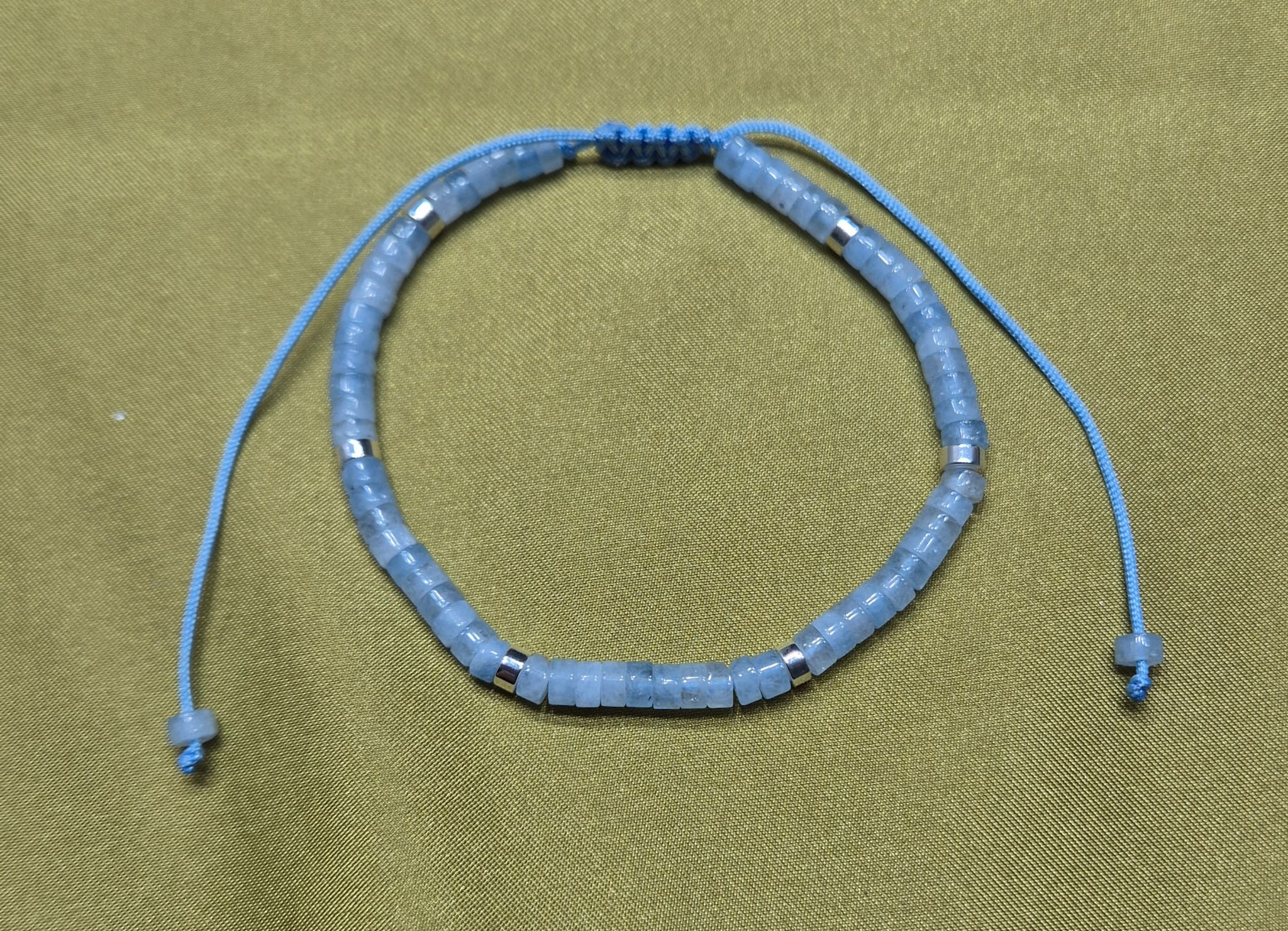 Pulsera Hilo Cuentas  Acero Plateado