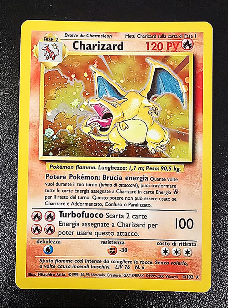 Charizard - Carta Pokémon