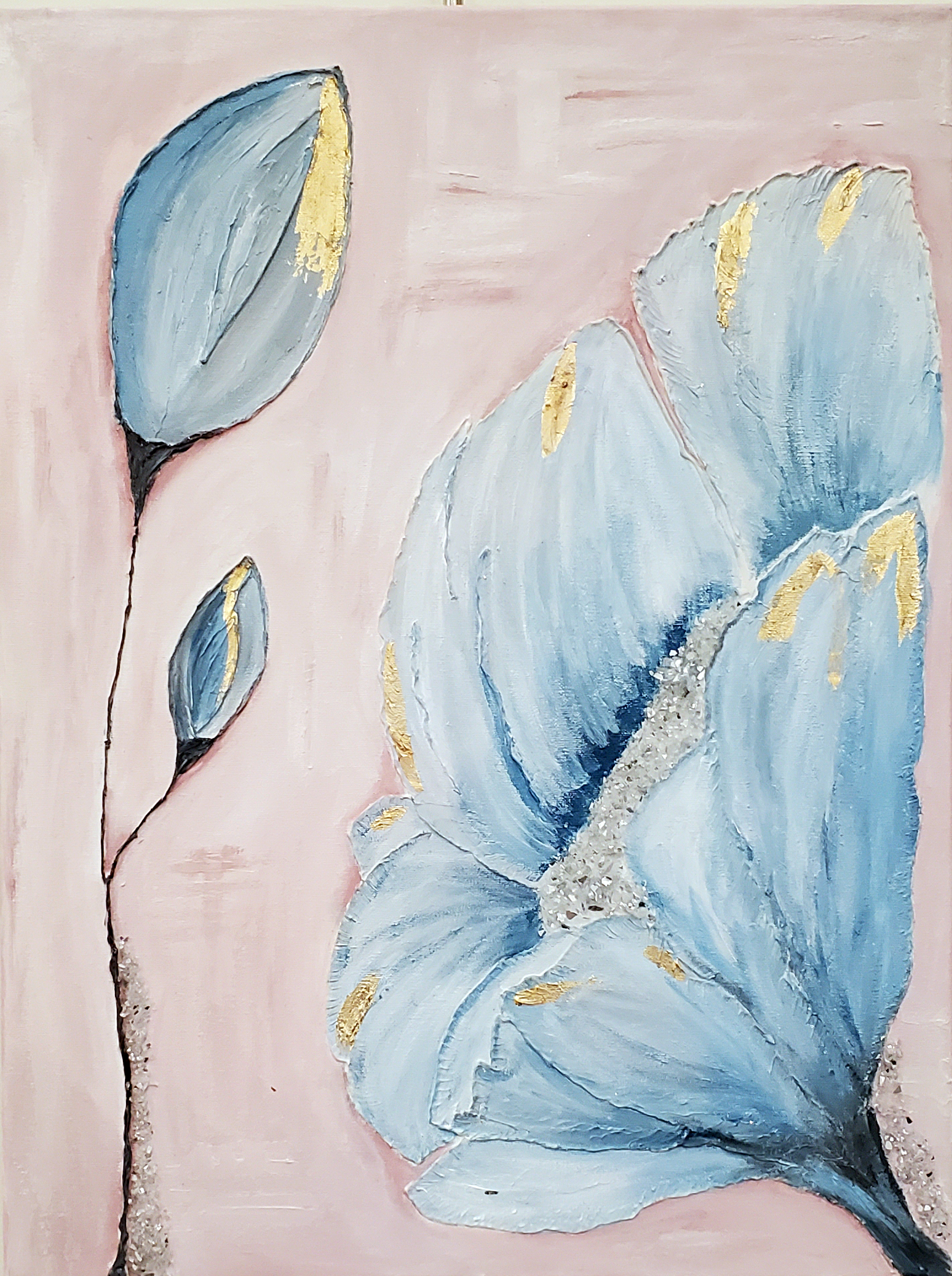 Golden Serenity – Blooming Grace