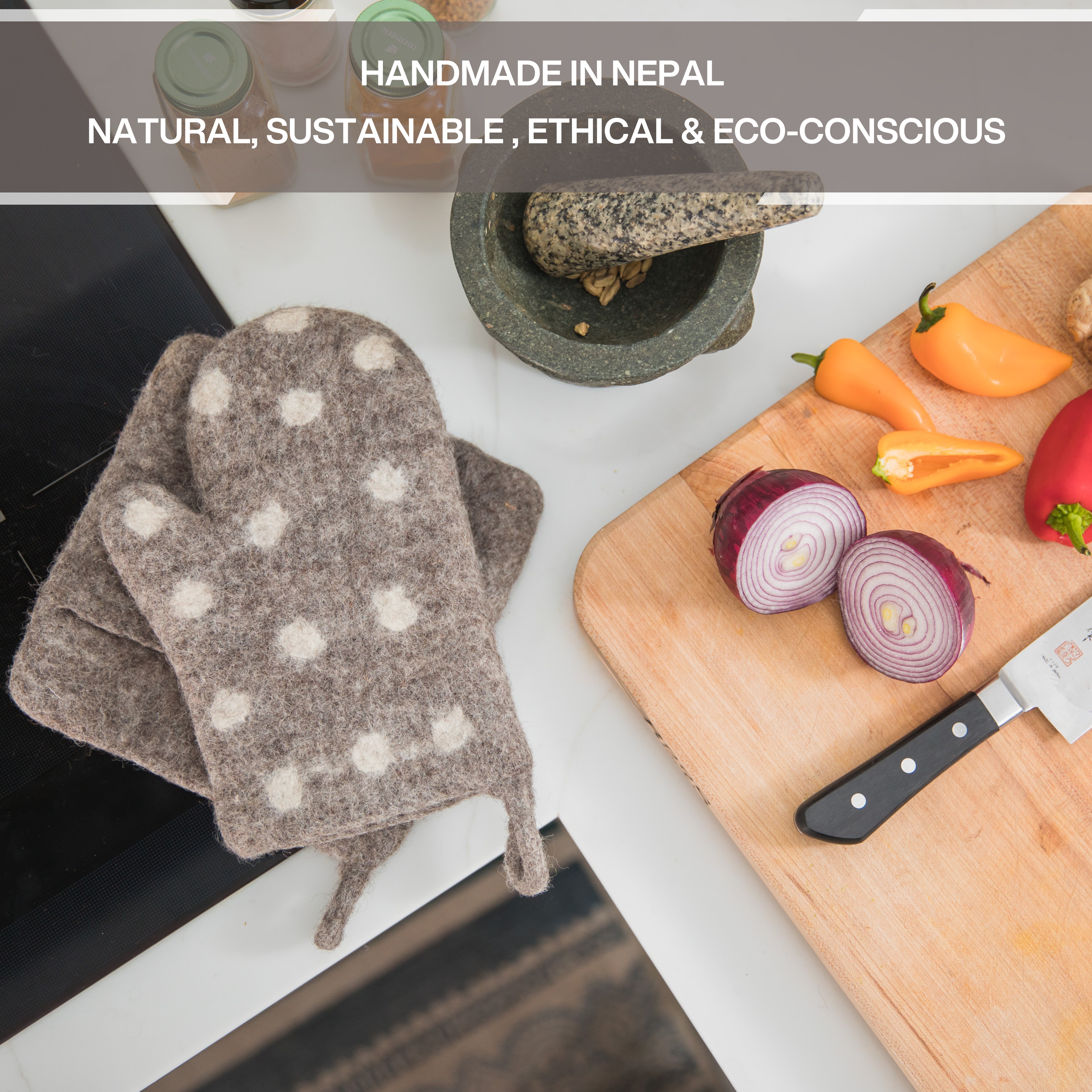 Handmade Oven Mitts and Pot Holders Set