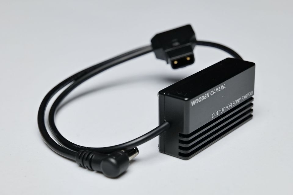Adaptador D-tap a Sony FX6, FX9. Wooden Camera. (M5).