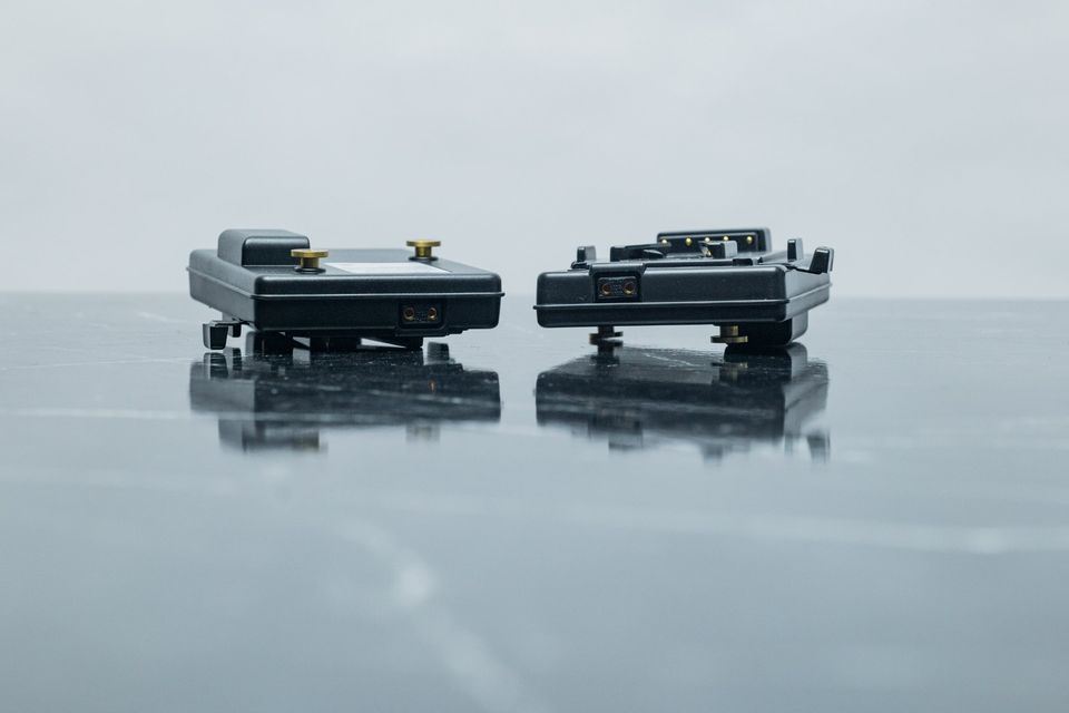 Adaptador Gold Mount a V-Mount para cámaras de CINE, LED, Transmisor y más! IKAN