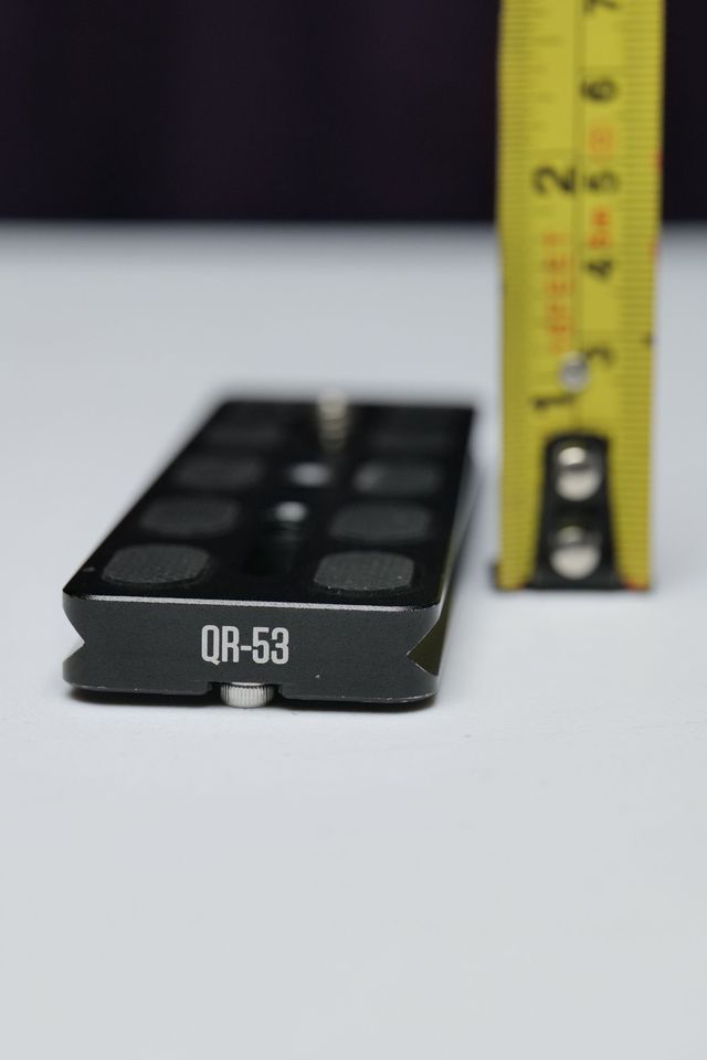 Galleta / Placa / Plate Arca Swiss 13.5cm de largo, con perno 1/4. modelo Induro QR-53. (M5) #2.