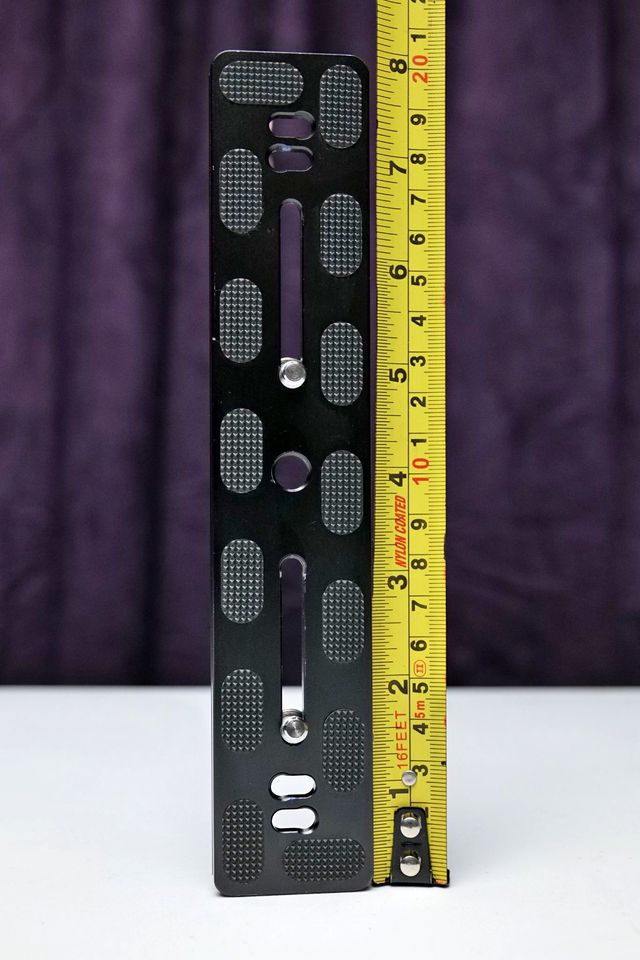 Galleta / Placa / Plate Arca Swiss 20cm de largo, con 02 pernos de 1/4. (M5).