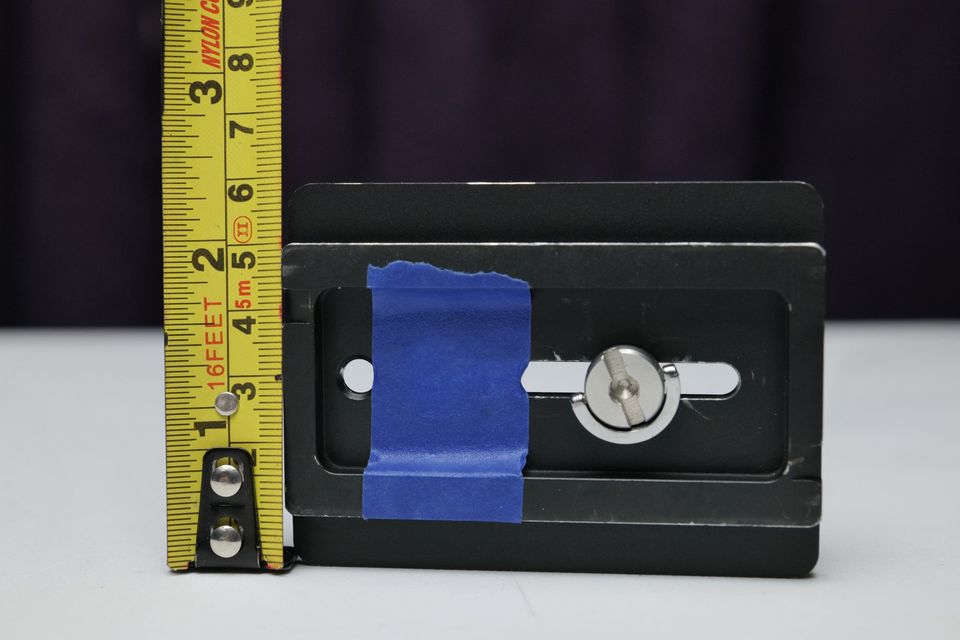 Galleta / Placa / Plate Arca Swiss Stanfford QR-717 de 8cm, con 02 pernos de 1/4. (M5).