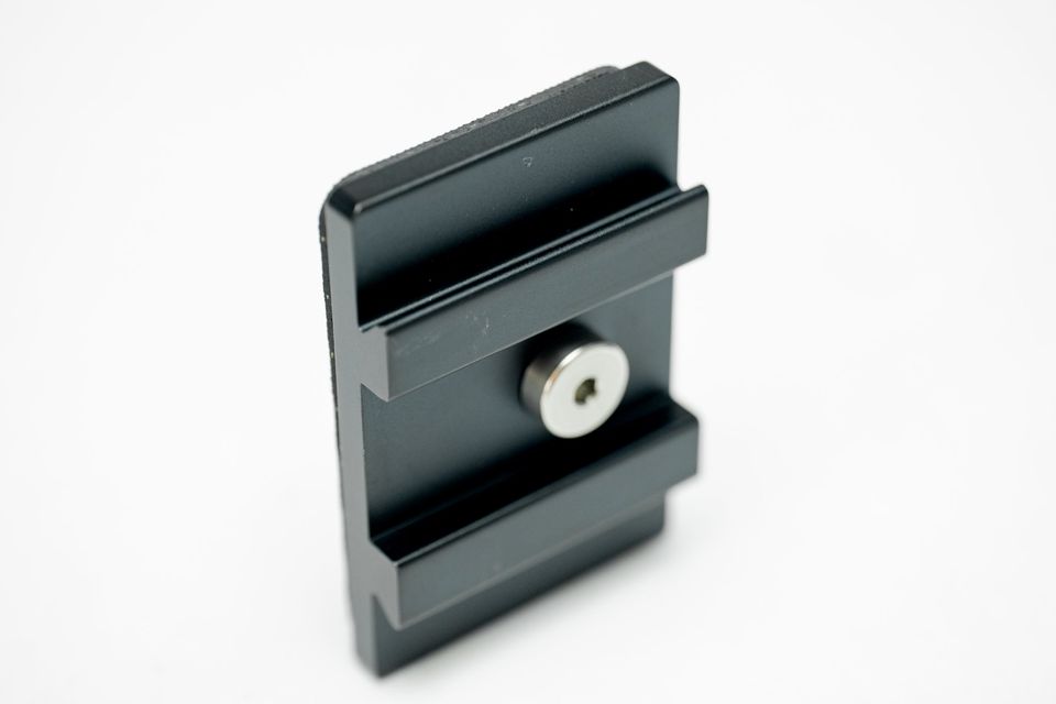 Galleta / Placa / Plate Arca Swiss de 6cm largo, con perno 1/4. Manfrotto 1