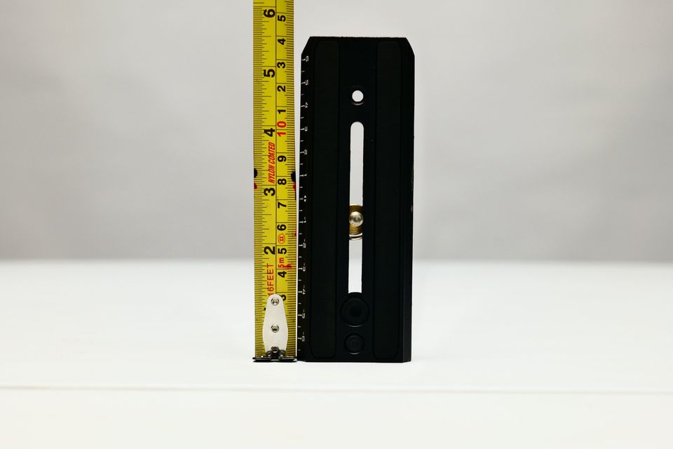Galleta / Placa Manfrotto ORIGINAL 501PL, 500AH, 701, 577. 14cm de largo.