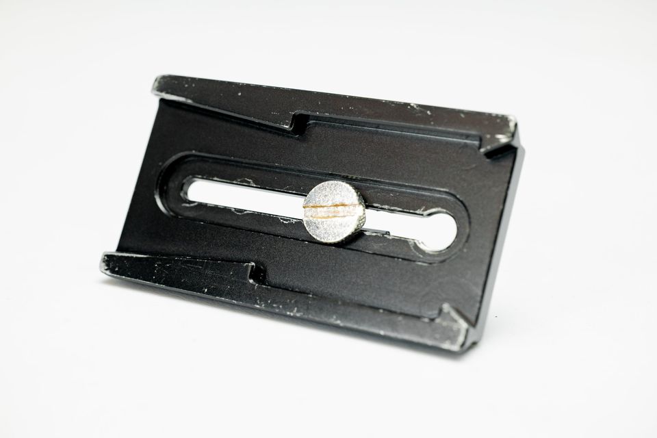 Galleta / Placa Tipo Manfrotto 501PL, 500AH, 701, 577. 9cm de largo.