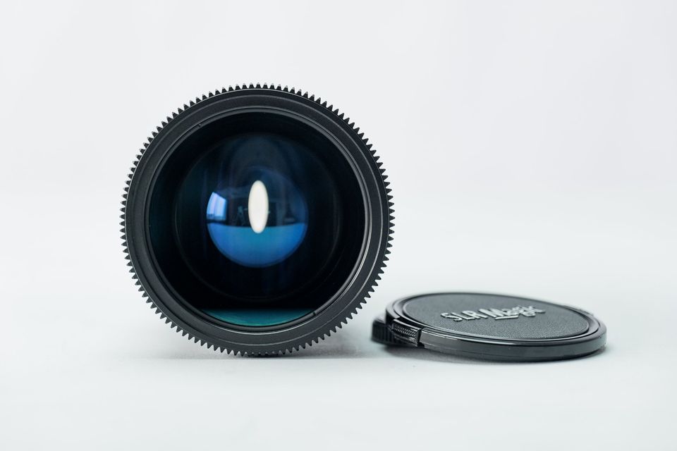 Lente Anamórfico de CINE 2X 50mm T2.8. Montura m4/3 para Lumix GH6/Blackmagic Pocket.