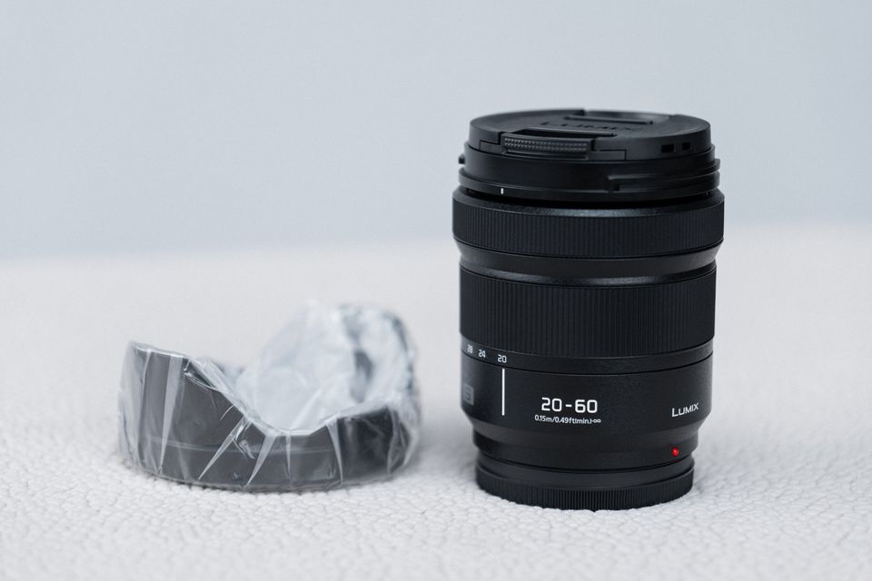 Lente Zoom Panasonic Lumix S 20-60mm Full Frame.