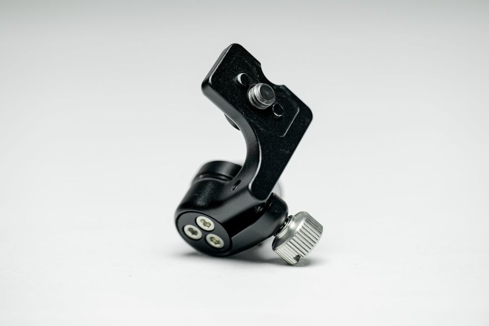 Montura para monitor de vídeo, con conectores Arri Locating y función Tilt