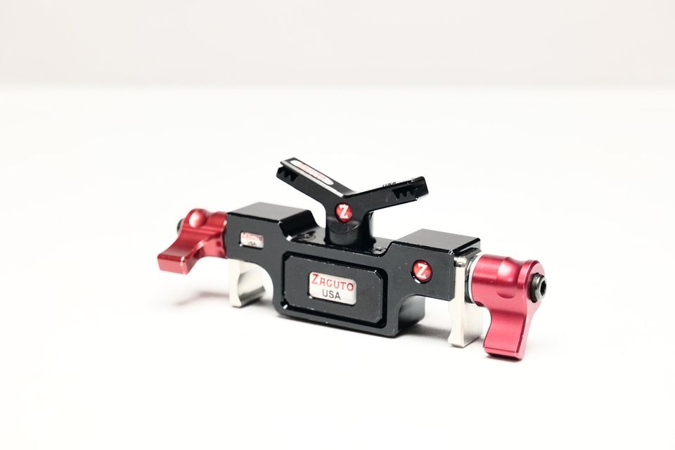 Soporte de lentes de cine ZACUTO para caños de 15mm.