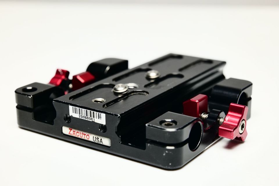 Zacuto Studio Baseplate para cámara de cine Canon C100/C300/C500.