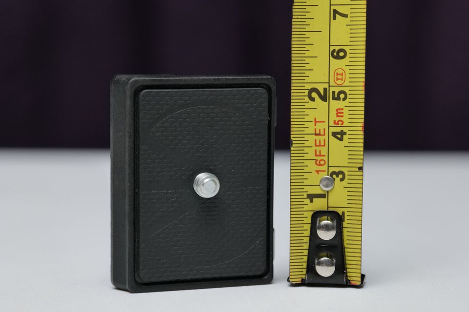 Plate / Placa / galleta marca Manfrotto 200LT-PL Quick Release (M5)