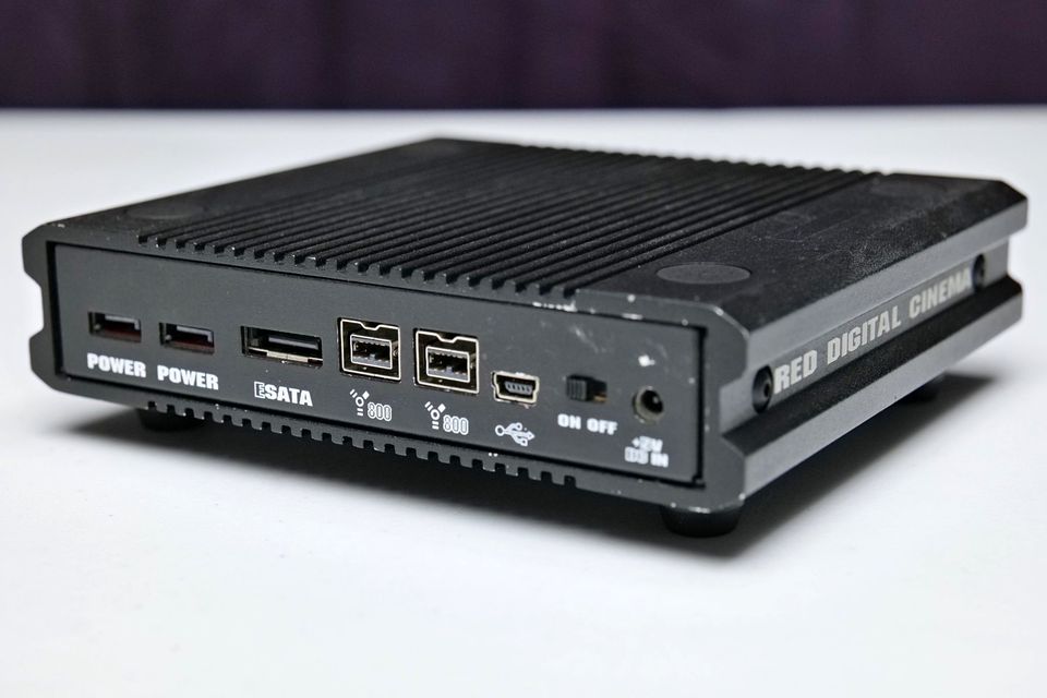RED DSMC REDMAG Reader 1.8". Lector de memorias RED. (M4).