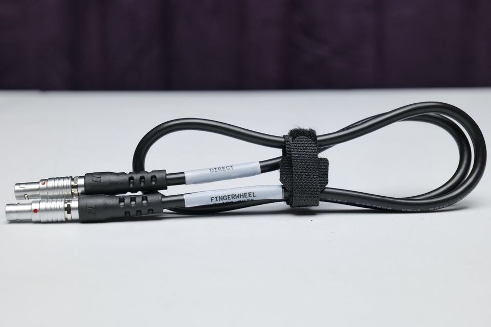 Redrock Micro Cable 5 pines a 3 pines para control de Follow Focus. (Fingerwheel - Direct). (M4).