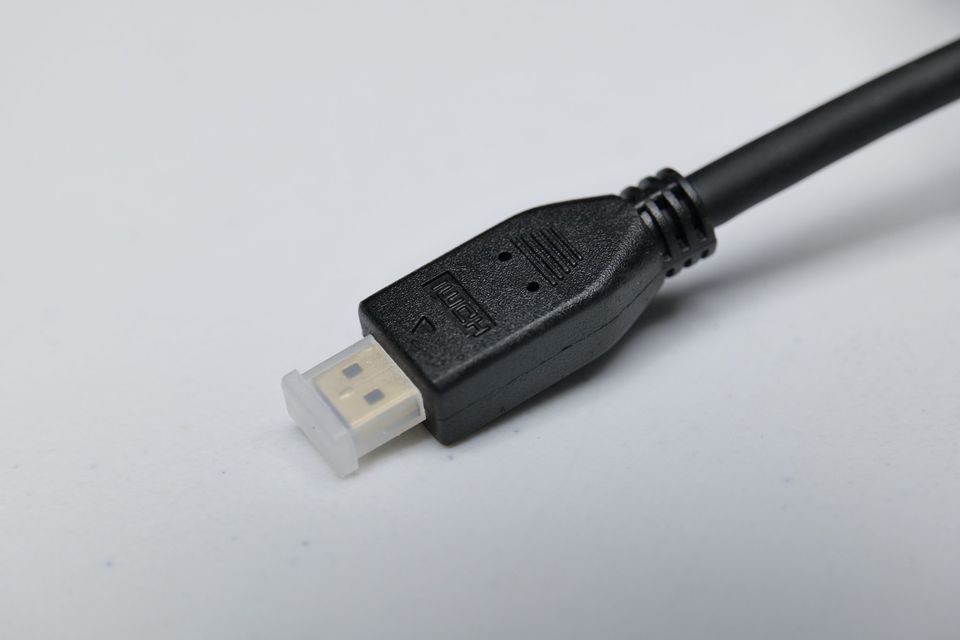 Cable Micro HDMI a Micro HDMI Ondulado (Coiled) de 33cm. (M4).