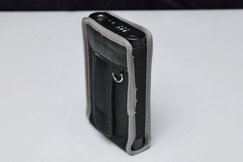 Battery Pack Bolt Cyclone PocketMax PP-1000 + Cargador AC original Bolt nuevo. (M4).