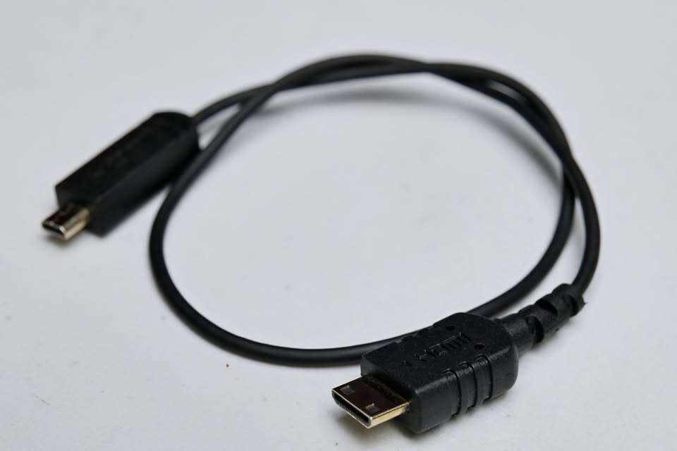 Cable Micro HDMI a Full HDMI Ultra Delgado de 40cm. (M6).