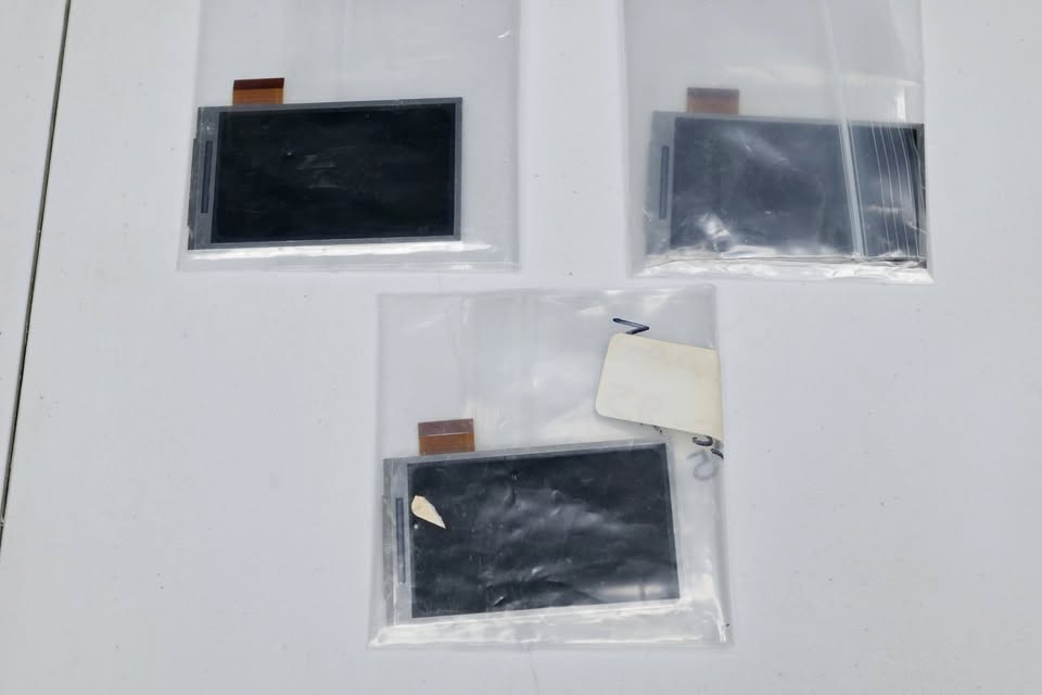 Reemplazo del panel LCD 32WVF0H SII (M4).