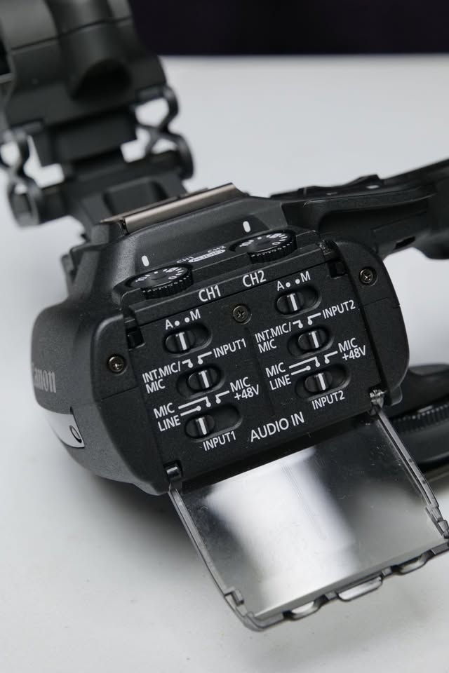 Canon XA50 XA55 XF400 XF405 Top Handle Grip XLR + Shotgun Clamp Canon. 