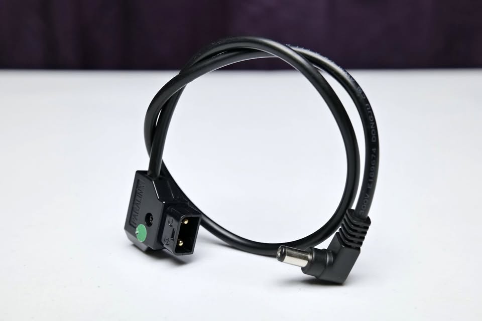 Cable de alimentación D-Tap a conector DC para Atomos Ninja V. 17 Pulgadas.