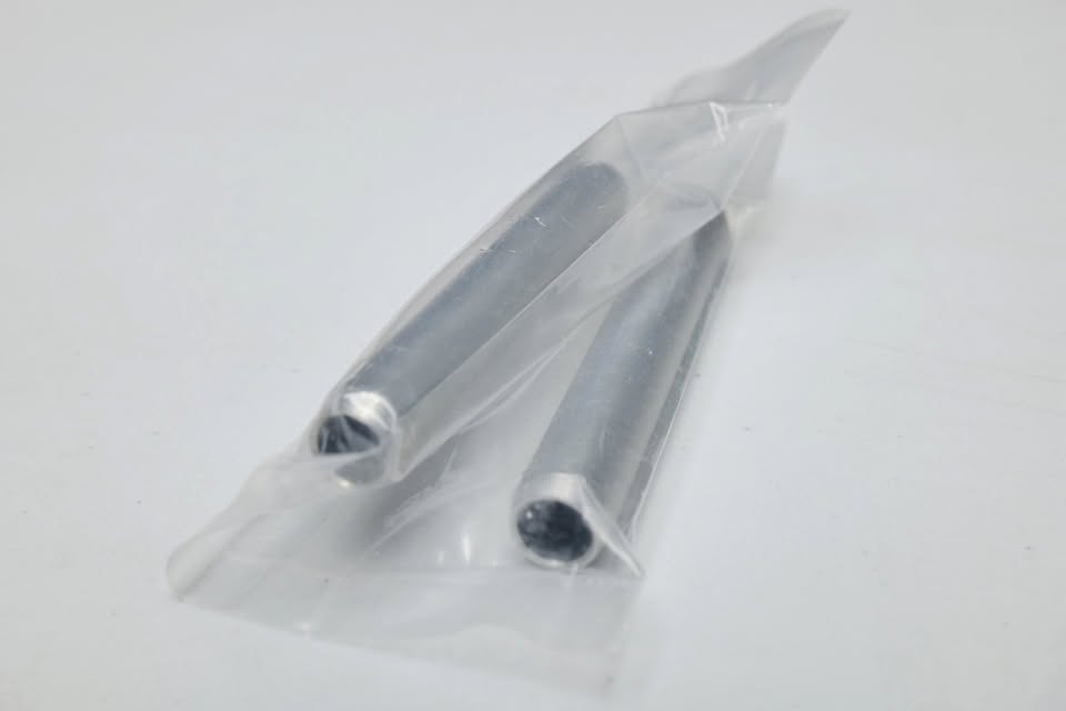 Tubos / Caños (15mm rods) 10.5cm de largo, hechos de Aluminio.