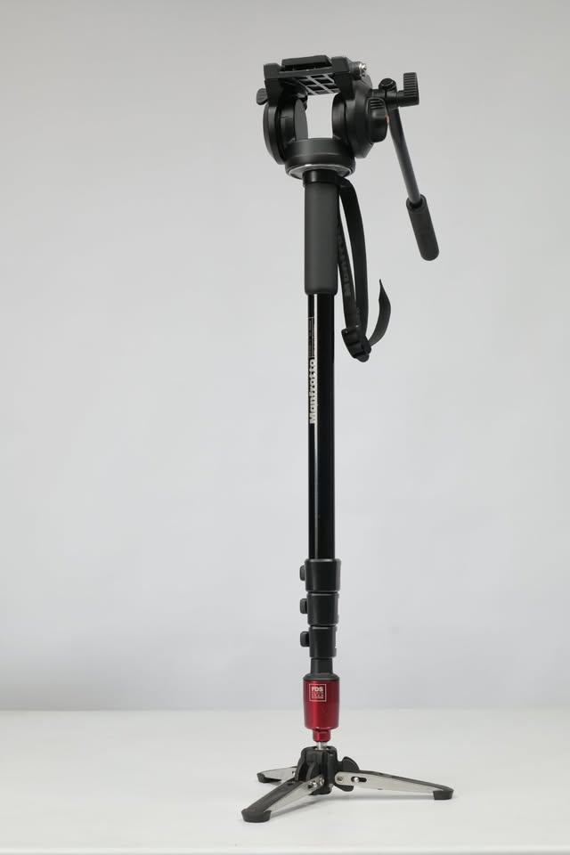 Monopie MANFROTTO 560B-1 + Cabezal fluido MVH500AH.