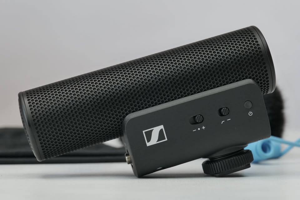 Micrófono Shotgun SENNHEISER MKE400 MKII.