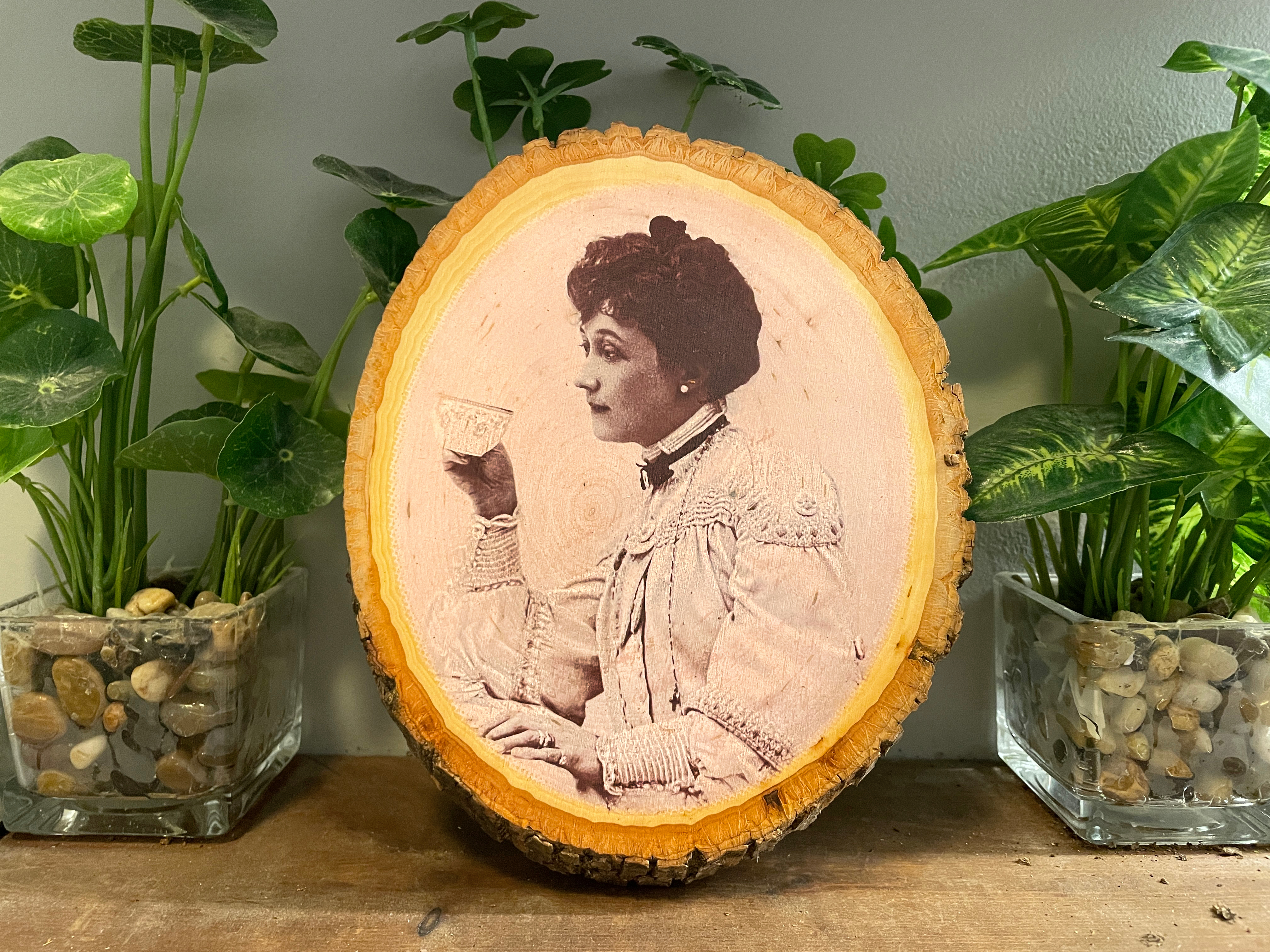 Custom Printed Photo on Wood Bark Edge