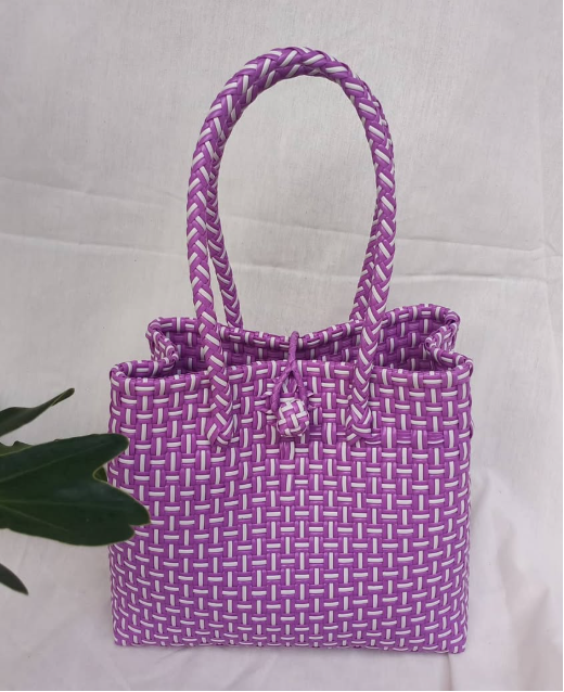 Bali Jali Bags โ Handwoven & Stylish