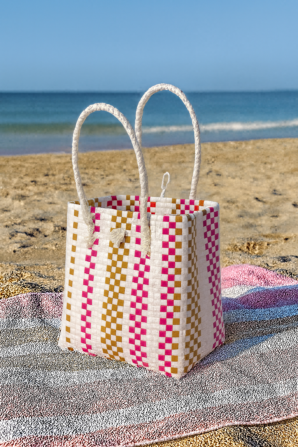 Bali Jali Bags โ Handwoven & Stylish