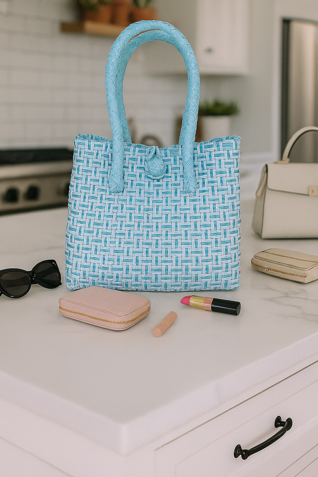 Bali Jali Bags โ Handwoven & Stylish