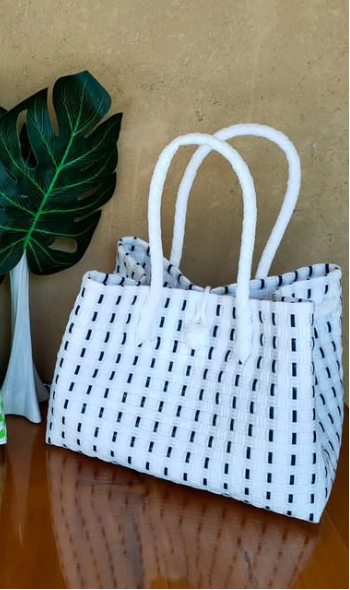 Bali Jali Bags โ Handwoven & Stylish