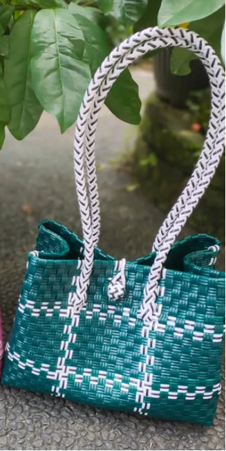 Bali Jali Bags โ Handwoven & Stylish