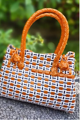 Bali Jali Bags โ Handwoven & Stylish