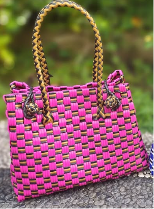 Bali Jali Bags โ Handwoven & Stylish