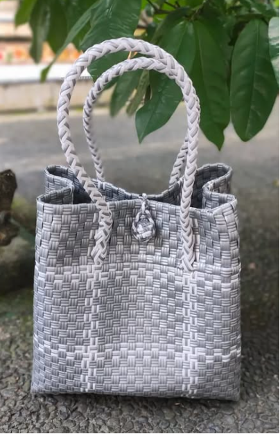 Bali Jali Bags โ Handwoven & Stylish