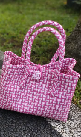 Bali Jali Bags โ Handwoven & Stylish