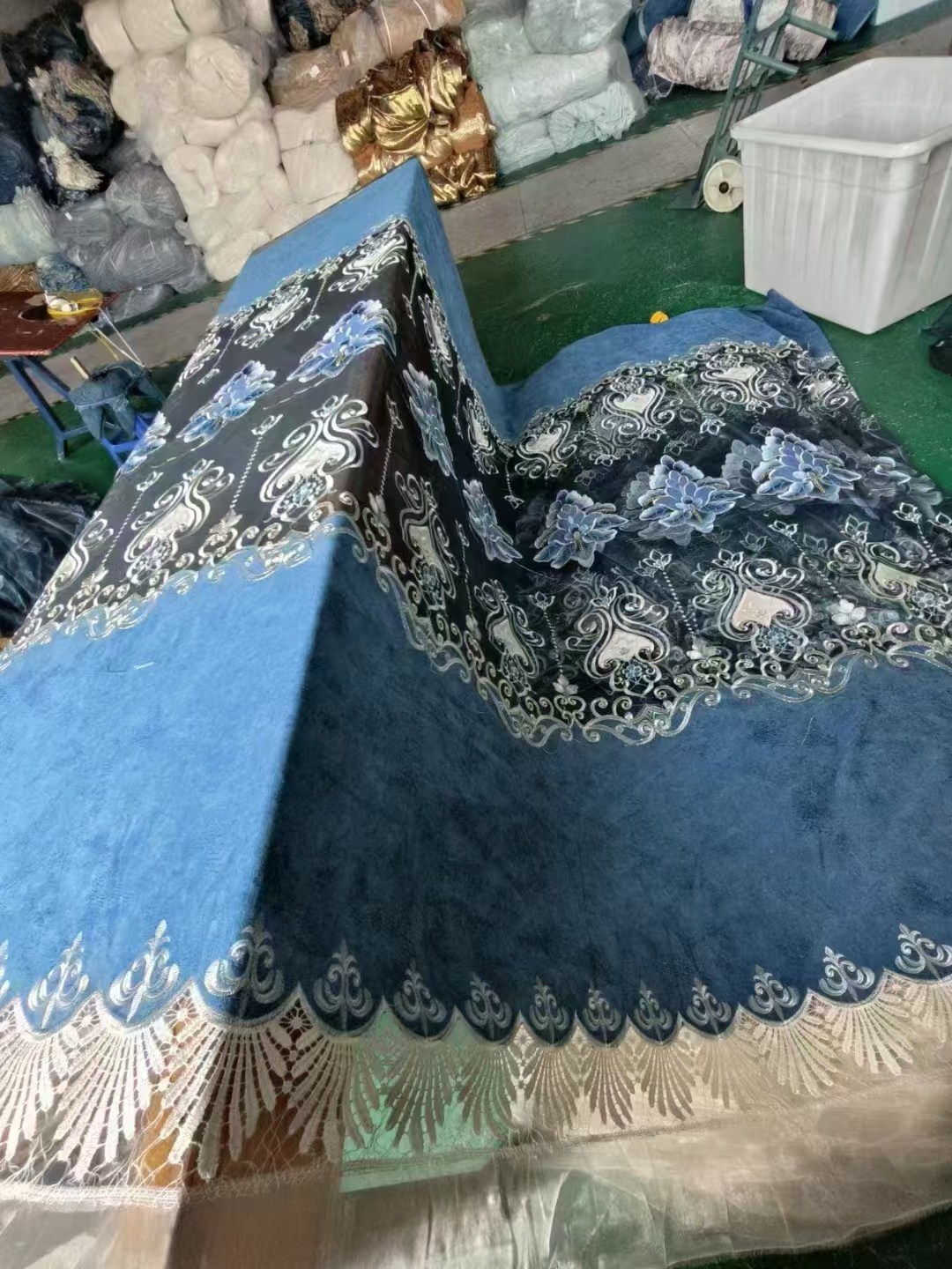 【HD-3】Luxury High-end European Peacock Blue Floral Pattern Patchwork Embroidered Curtain Fabrics,Soundproof  Customizable Living Room Bedroom Curtains